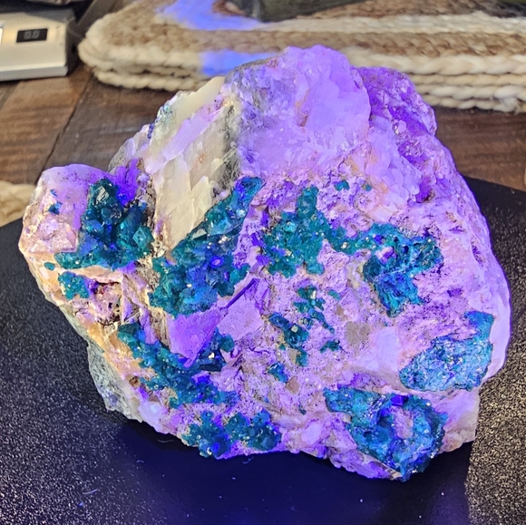 Dioptase with Optic Calcite And Tourmaline-UV Reactive 3.3 X 3.1 - Picture 3 of 15